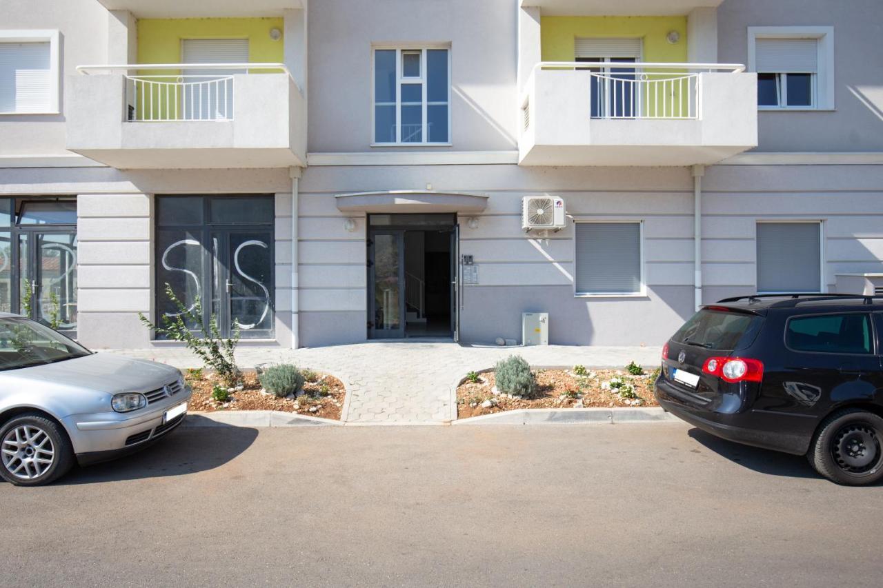 Apartmani Dolina Sunca Mostar Bagian luar foto